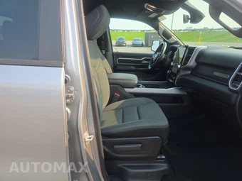 2023 Ram 1500 Big Horn Crew Cab Short Bed - miniatura 14