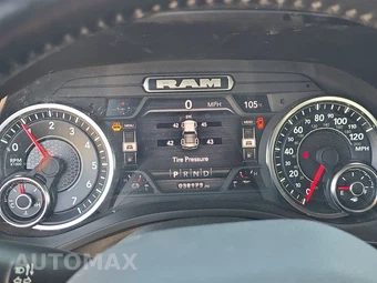 2023 Ram 1500 Big Horn Extended Cab Medium Bed - miniatura 12