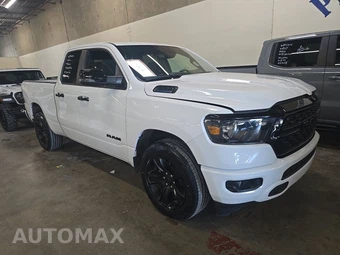 2023 Ram 1500 Big Horn Extended Cab Medium Bed - miniatura 3
