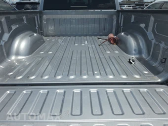 2023 Ram 1500 Big Horn Extended Cab Medium Bed - miniatura 17