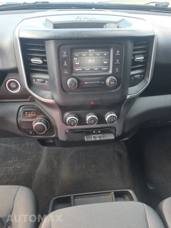 2023 Ram 1500 Big Horn Extended Cab Medium Bed - miniatura 11