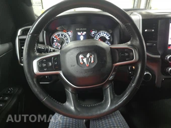 2023 Ram 1500 Big Horn Extended Cab Medium Bed - miniatura 10