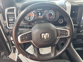 2023 Ram 1500 Big Horn Extended Cab Medium Bed - miniatura 10
