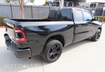 2023 Ram 1500 Big Horn Extended Cab Medium Bed - miniatura 3