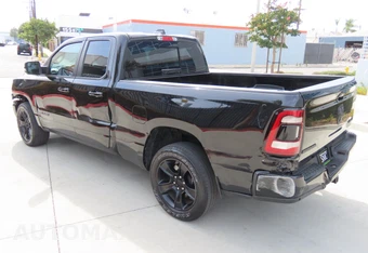 2023 Ram 1500 Big Horn Extended Cab Medium Bed - miniatura 4