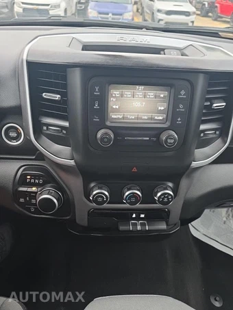 2023 Ram 1500 Big Horn Extended Cab Medium Bed - miniatura 23