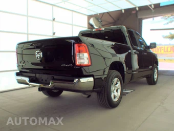 2023 Ram 1500 Big Horn Extended Cab Medium Bed - miniatura 4