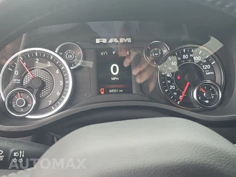 2023 Ram 1500 Big Horn Extended Cab Medium Bed - miniatura 12