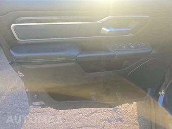 2023 Ram 1500 Big Horn Extended Cab Medium Bed - miniatura 9