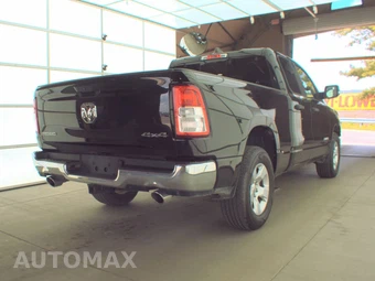 2023 Ram 1500 Big Horn Extended Cab Medium Bed - miniatura 4
