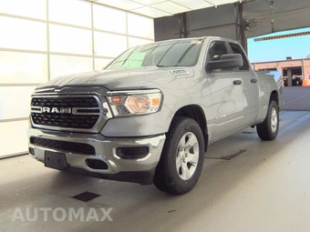 2023 Ram 1500 Big Horn Extended Cab Medium Bed - samochód z USA z aukcji Manheim, oferta Kup Teraz w AUTOMAX