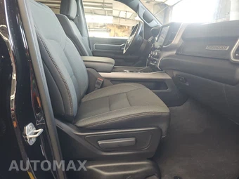 2023 Ram 1500 Big Horn Extended Cab Medium Bed - miniatura 8