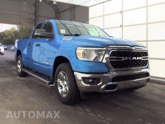 2023 Ram 1500 Big Horn Extended Cab Medium Bed - miniatura 3
