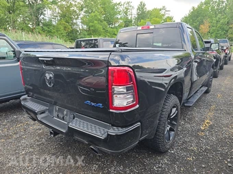 2023 Ram 1500 Big Horn Extended Cab Medium Bed - miniatura 4