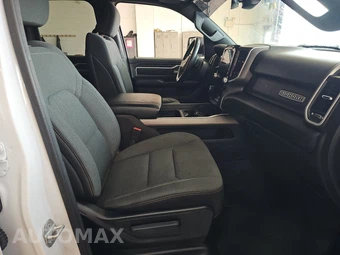 2023 Ram 1500 Big Horn Extended Cab Medium Bed - miniatura 8