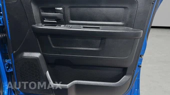 2023 Ram 1500 Classic Express Crew Cab Short Bed - miniatura 12