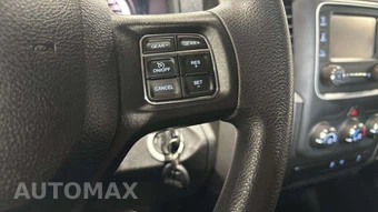 2023 Ram 1500 Classic Express Crew Cab Short Bed - miniatura 24