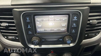 2023 Ram 1500 Classic Express Crew Cab Short Bed - miniatura 25