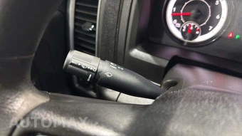 2023 Ram 1500 Classic Express Crew Cab Short Bed - miniatura 30