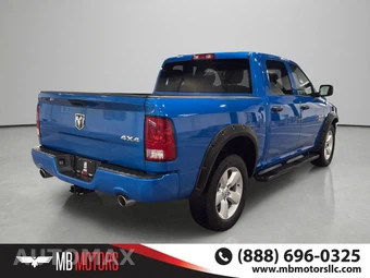 2023 Ram 1500 Classic Express Crew Cab Short Bed - miniatura 4