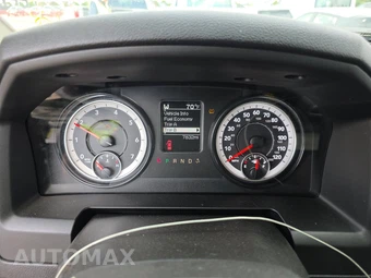 2023 Ram 1500 Classic Express Extended Cab Medium Bed - miniatura 12