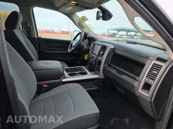 2023 Ram 1500 Classic Express Extended Cab Medium Bed - miniatura 8
