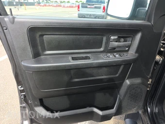 2023 Ram 1500 Classic Express Extended Cab Medium Bed - miniatura 9