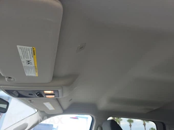 2023 Ram 1500 Classic SLT Crew Cab Medium Bed - miniatura 18