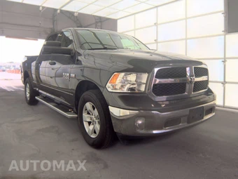 2023 Ram 1500 Classic SLT Crew Cab Medium Bed - miniatura 3