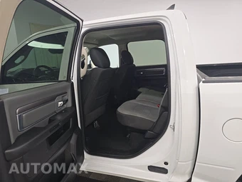 2023 Ram 1500 Classic SLT Crew Cab Short Bed - miniatura 13