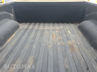 2023 Ram 1500 Classic SLT Crew Cab Short Bed - miniatura 16
