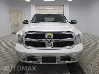 2023 Ram 1500 Classic SLT Crew Cab Short Bed - miniatura 2