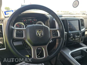 2023 Ram 1500 Classic SLT Crew Cab Short Bed - miniatura 10