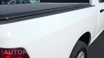 2023 Ram 1500 Classic SLT Crew Cab Short Bed - miniatura 24