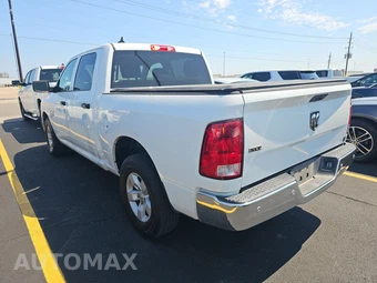 2023 Ram 1500 Classic SLT Crew Cab Short Bed - miniatura 6