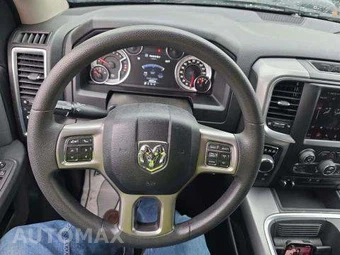 2023 Ram 1500 Classic SLT Crew Cab Short Bed - miniatura 25