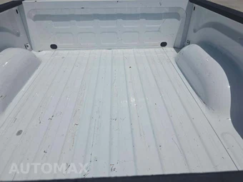 2023 Ram 1500 Classic SLT Crew Cab Short Bed - miniatura 24