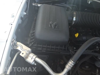 2023 Ram 1500 Classic SLT Crew Cab Short Bed - miniatura 26