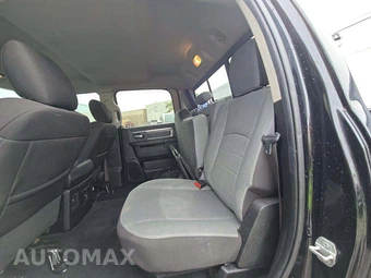 2023 Ram 1500 Classic SLT Crew Cab Short Bed - miniatura 10