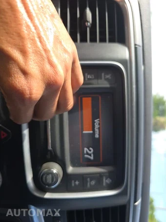 2023 Ram 1500 Classic SLT Crew Cab Short Bed - miniatura 28