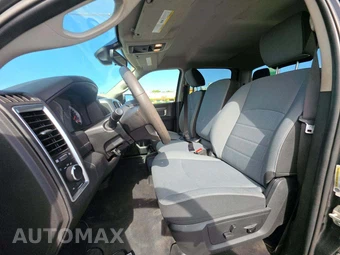 2023 Ram 1500 Classic SLT Crew Cab Short Bed - miniatura 3