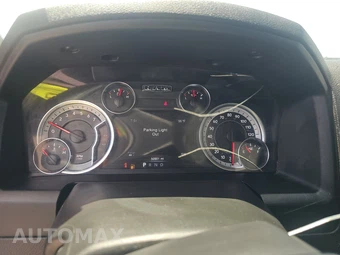2023 Ram 1500 Classic SLT Crew Cab Short Bed - miniatura 12