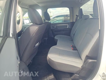 2023 Ram 1500 Classic SLT Crew Cab Short Bed - miniatura 13