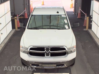2023 Ram 1500 Classic SLT Crew Cab Short Bed - miniatura 2