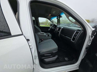 2023 Ram 1500 Classic SLT Crew Cab Short Bed - miniatura 15