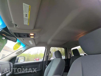2023 Ram 1500 Classic SLT Crew Cab Short Bed - miniatura 8