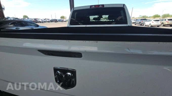 2023 Ram 1500 Classic SLT Crew Cab Short Bed - miniatura 27