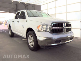 2023 Ram 1500 Classic SLT Crew Cab Short Bed - miniatura 3