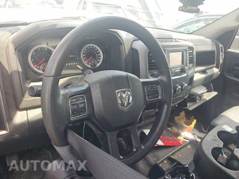 2023 Ram 1500 Classic Tradesman Crew Cab Medium Bed - miniatura 10