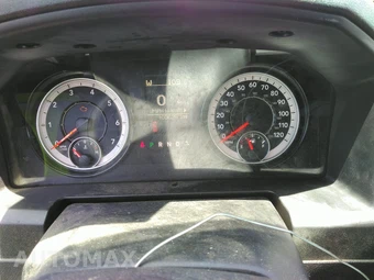 2023 Ram 1500 Classic Tradesman Crew Cab Medium Bed - miniatura 17
